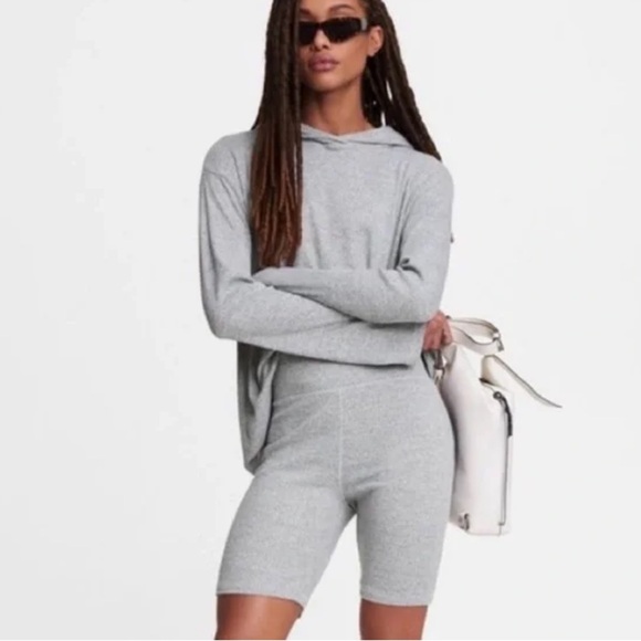 rag & bone Pants - RAG & BONE Gray Ribbed Knit Bike Shorts • SM